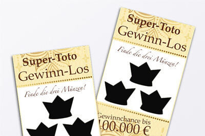 Zwei nebeneinander angeordnete Super-Toto Gewinn-Lose. Finde die drei Münzen! Mit einer Krone die dreimal abgebildet ist. Gewinnchance bis 100.000 €.
